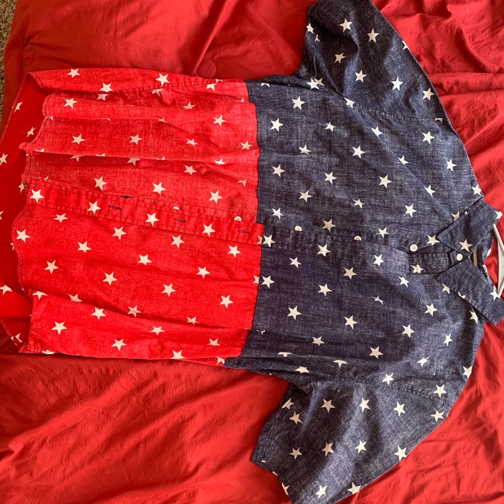 Men’s XL short button up shirt